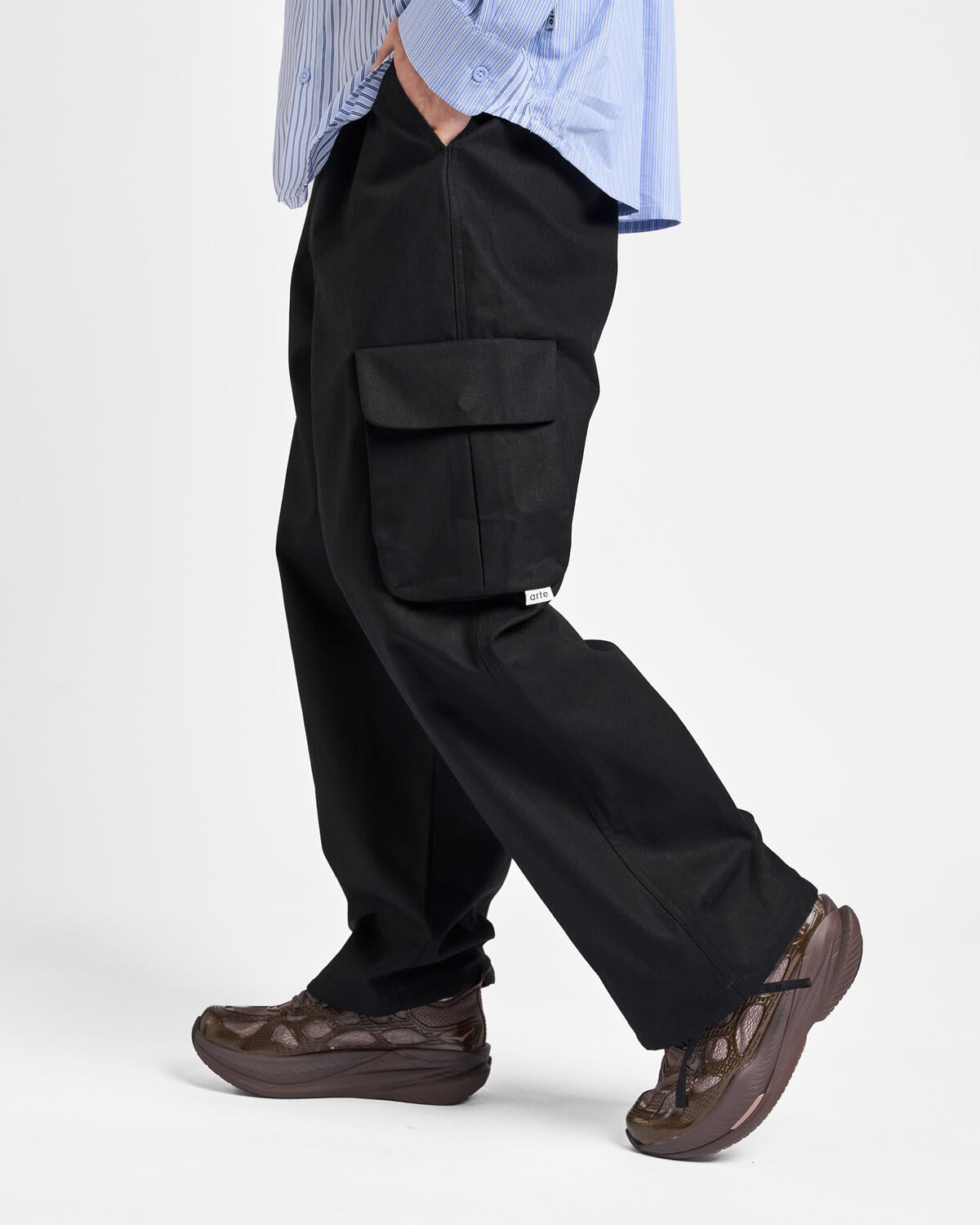 Arte Antwerp Linen Cargo Pants | SS26-039P-BLK | AFEW STORE